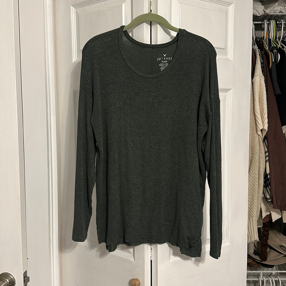 AE soft & sexy top